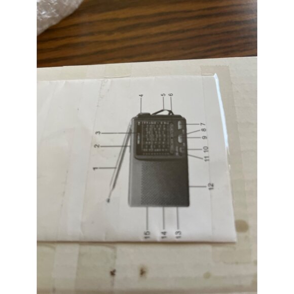 Bell + Howell FM/MW/Sw9 band world receiver portable radio NOS - Picture 4 of 8